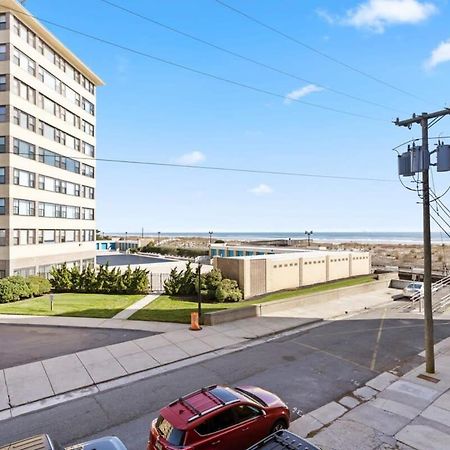 Modern 4Br 2Ba Apt Steps To The Beach Open Living 애틀랜틱시티 외부 사진