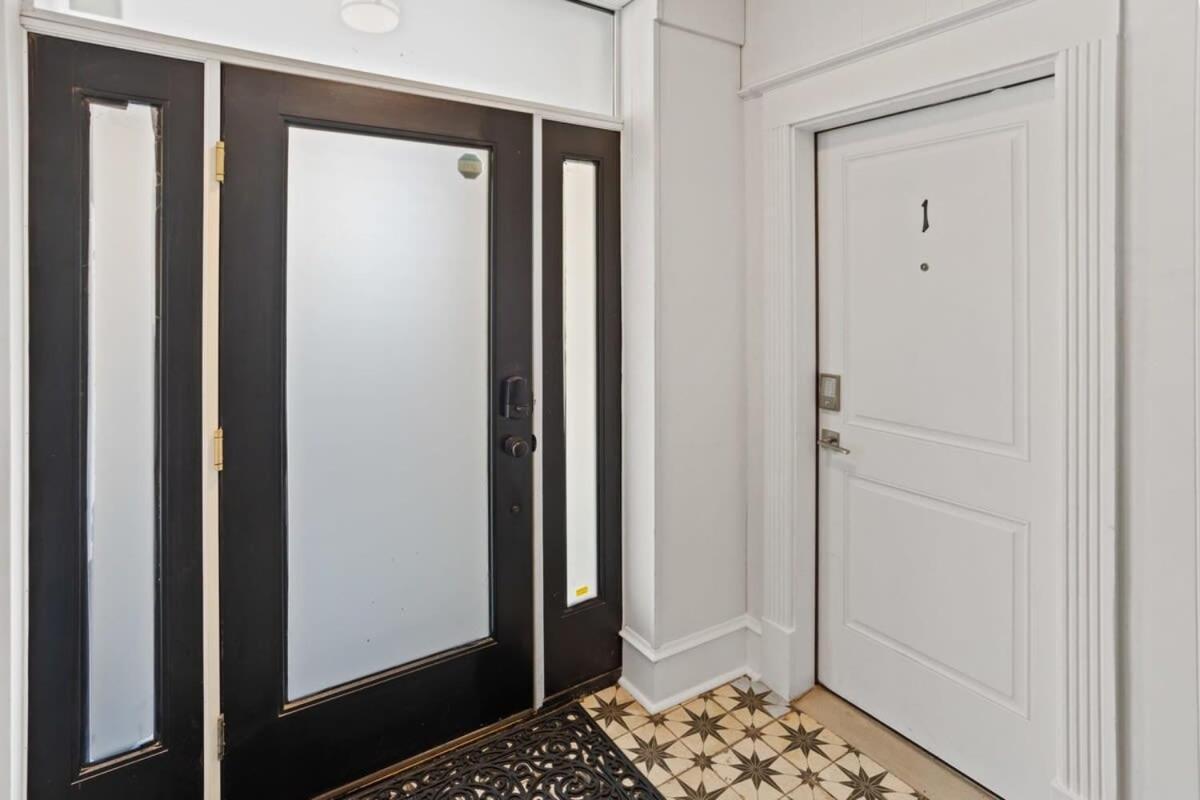 Modern 4Br 2Ba Apt Steps To The Beach Open Living 애틀랜틱시티 외부 사진