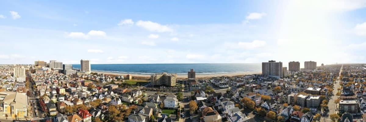 Modern 4Br 2Ba Apt Steps To The Beach Open Living 애틀랜틱시티 외부 사진