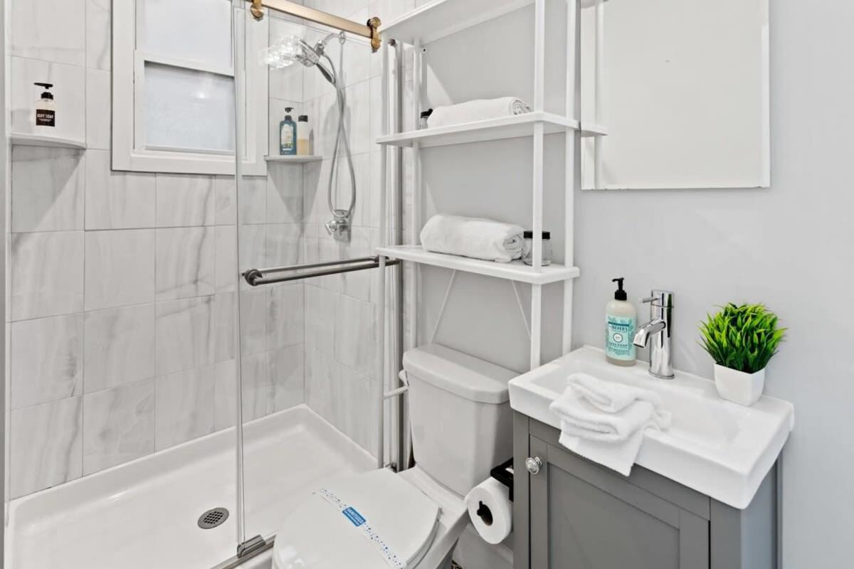 Modern 4Br 2Ba Apt Steps To The Beach Open Living 애틀랜틱시티 외부 사진