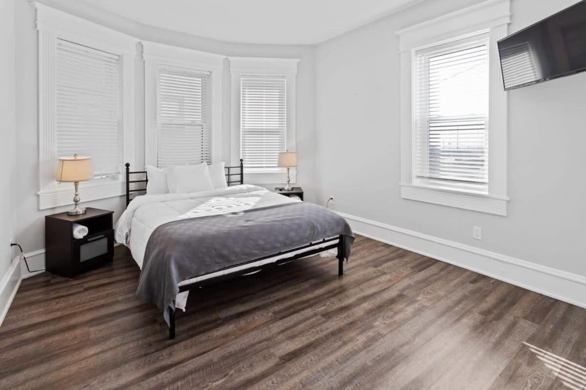 Modern 4Br 2Ba Apt Steps To The Beach Open Living 애틀랜틱시티 외부 사진