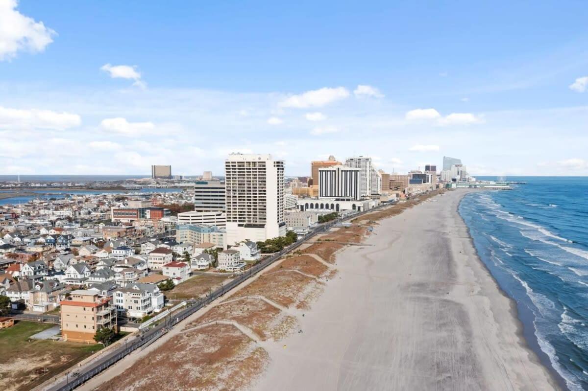 Modern 4Br 2Ba Apt Steps To The Beach Open Living 애틀랜틱시티 외부 사진